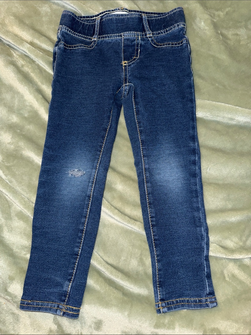 4T Levi’s skinny Girls Dark Blue Stretch Denim Jeans